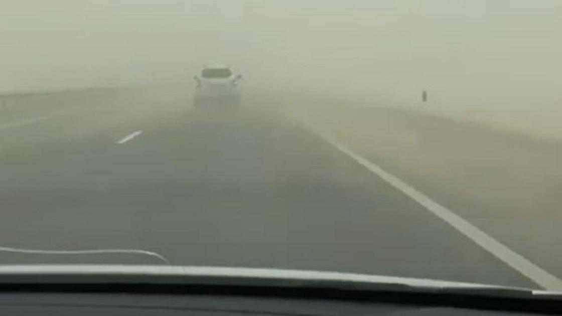 Пыльная буря в Мангистауской области