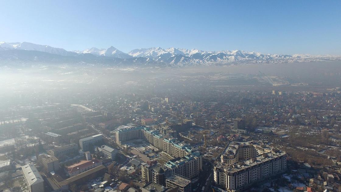 Смог над городом Алматы