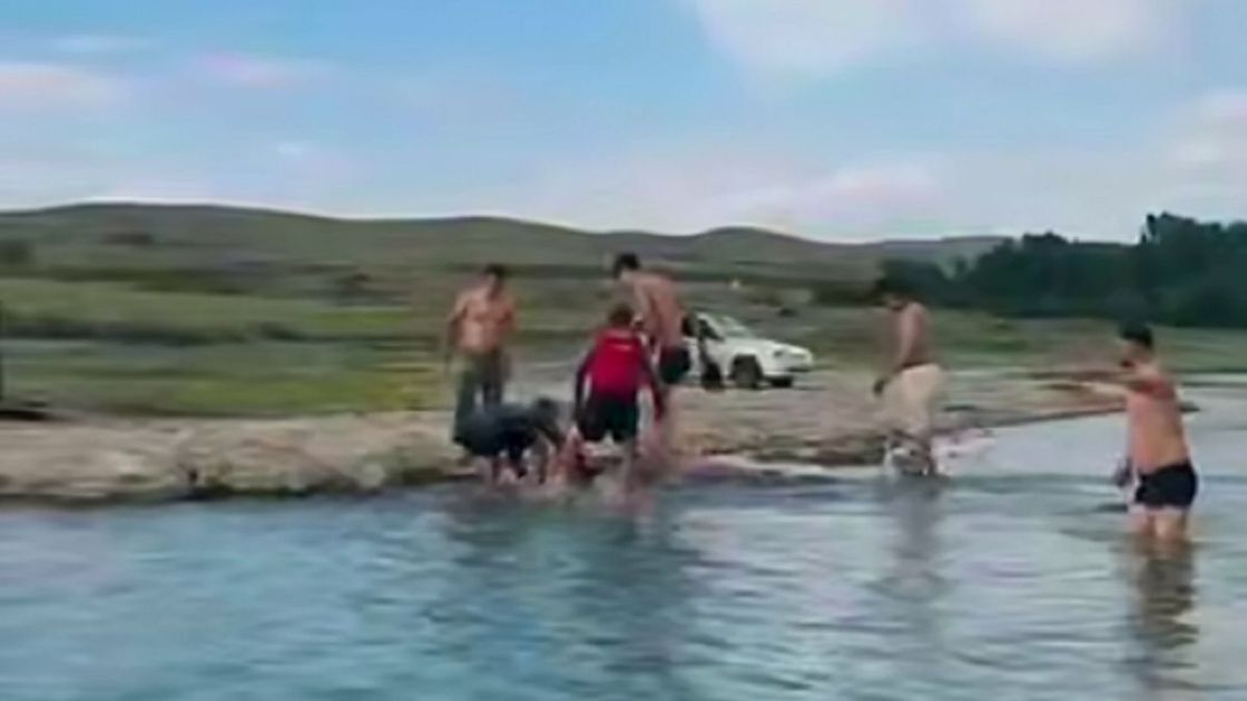 Спасение утопающего