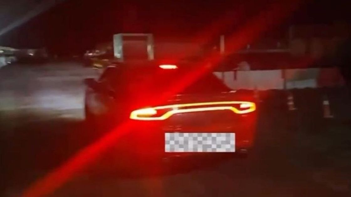 Автомобиль