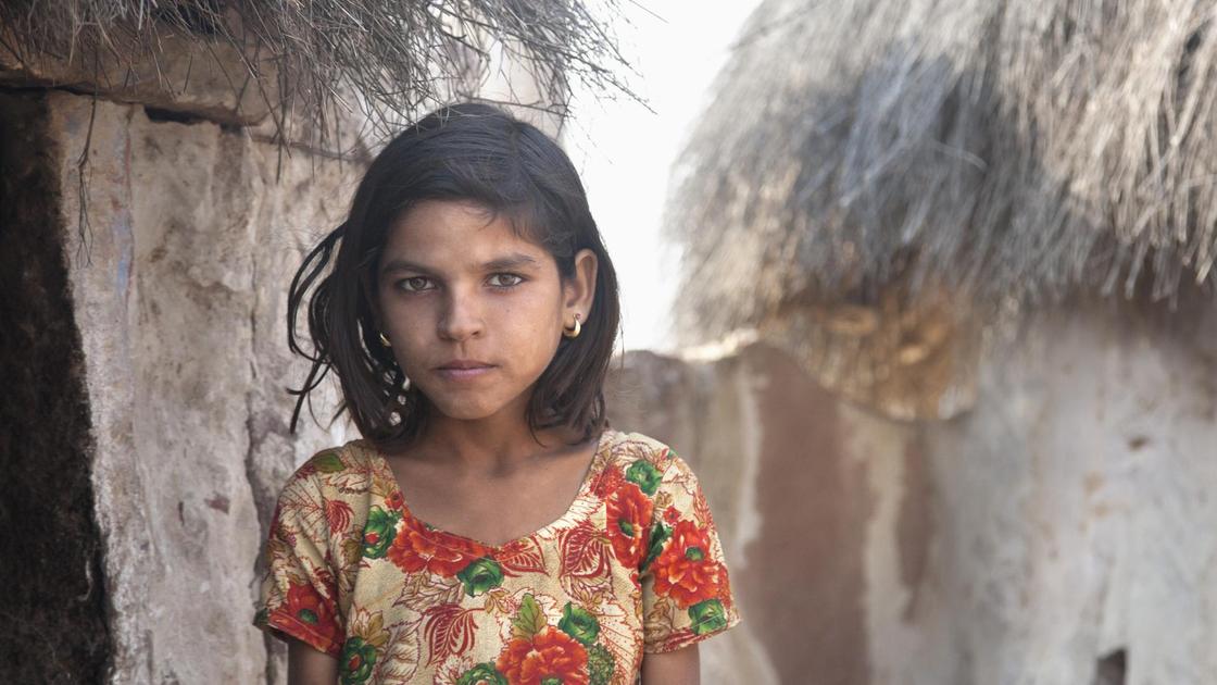 Девочка из индийских трущоб