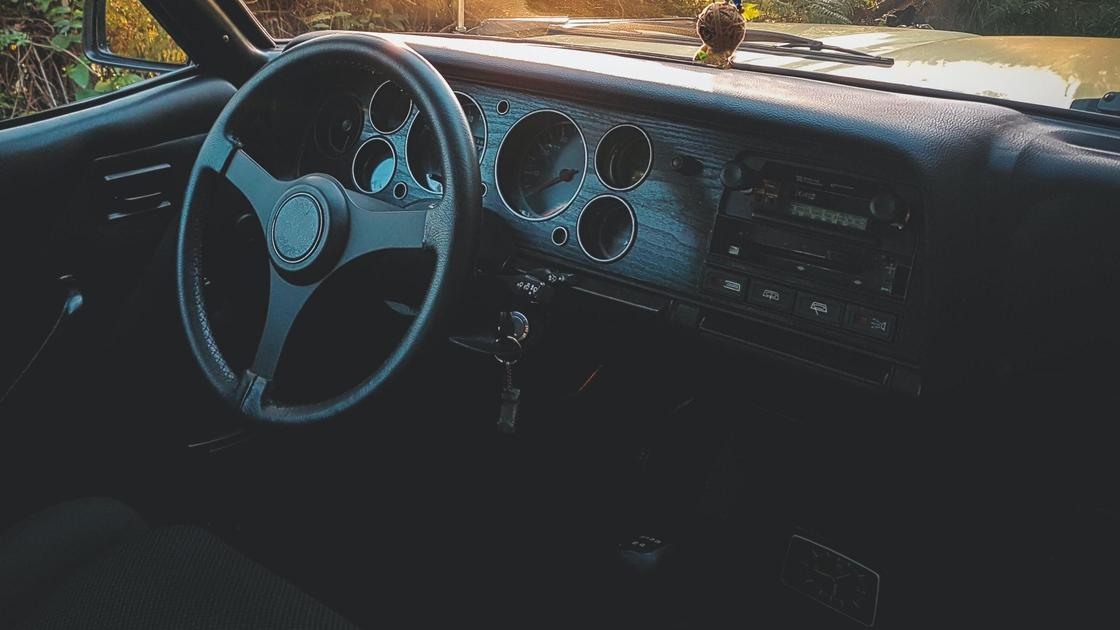 Автомобиль