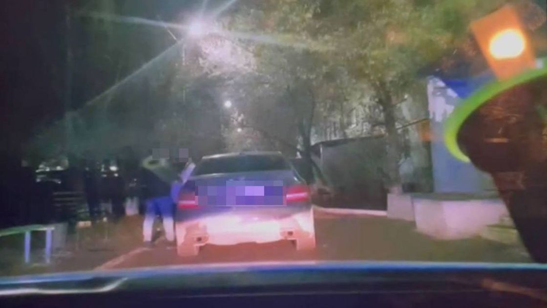 Угнанный автомобиль в Уральске