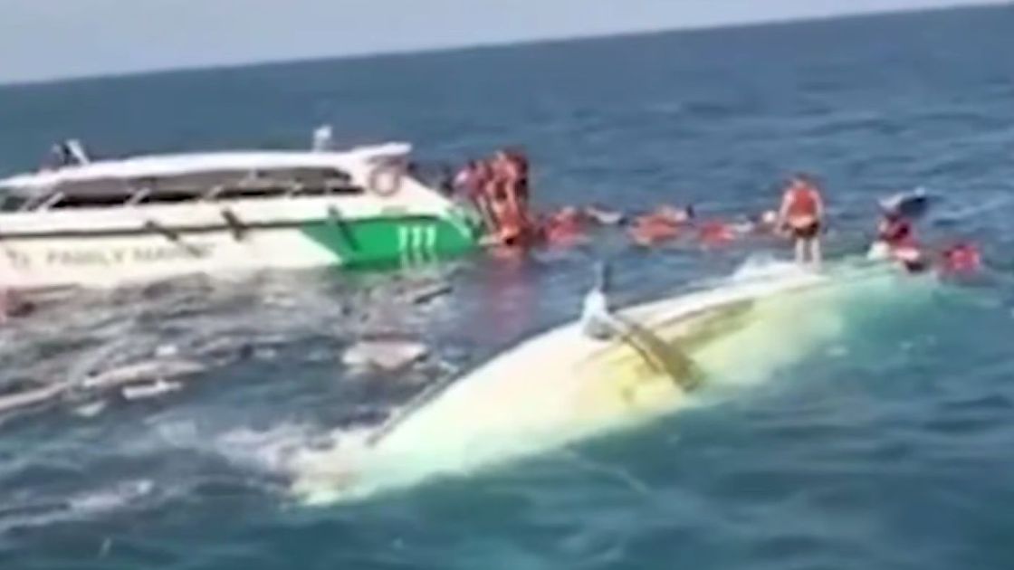 Катер столкнулся с рыбацкой лодкой в Таиланде
