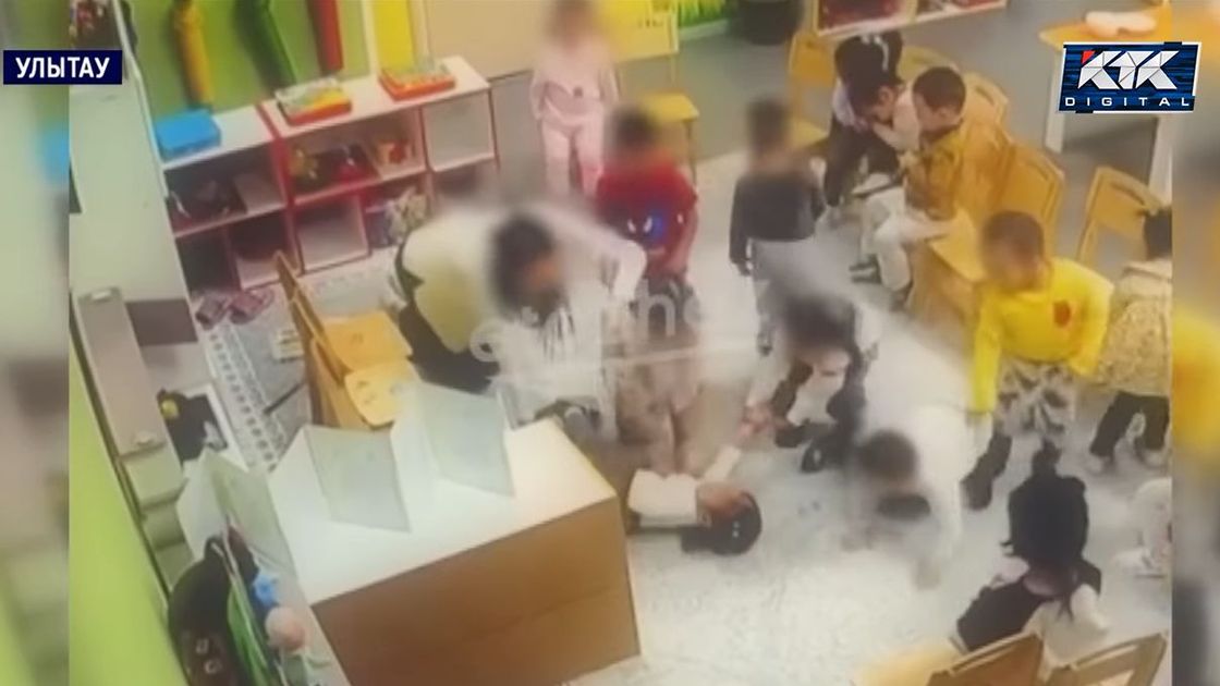 Воспитатель вмешалась в инцидент между детьми