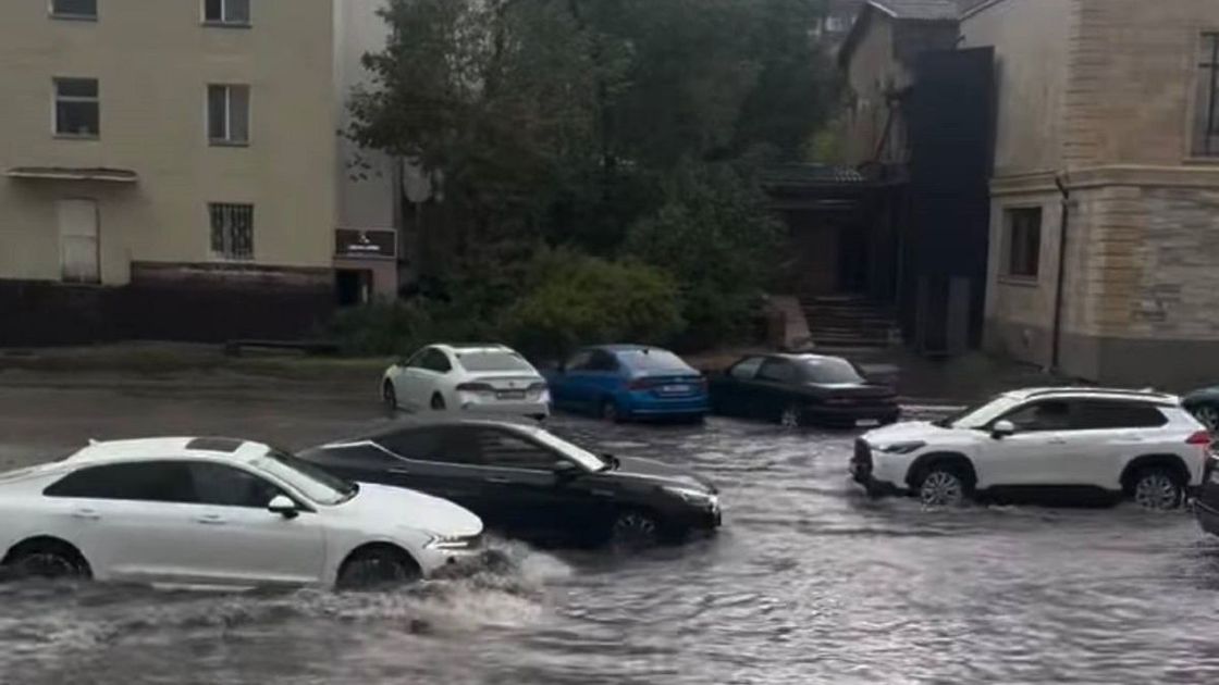 Ливень в Астане