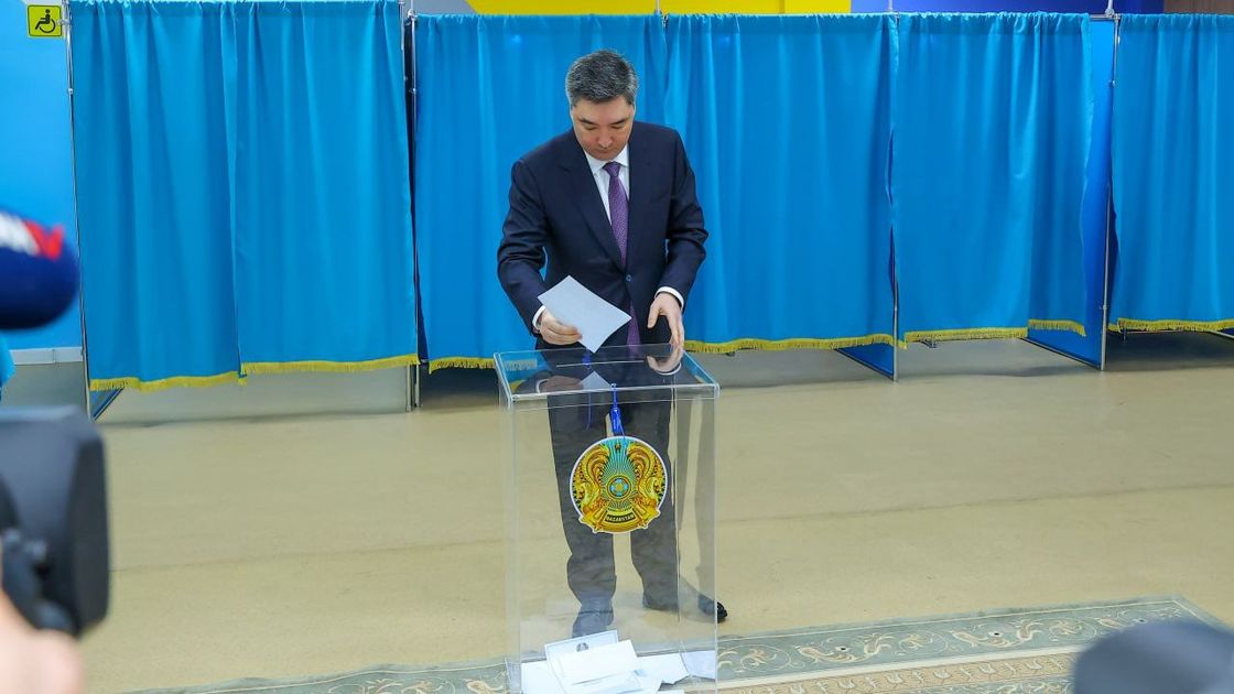 Олжас Бектенов