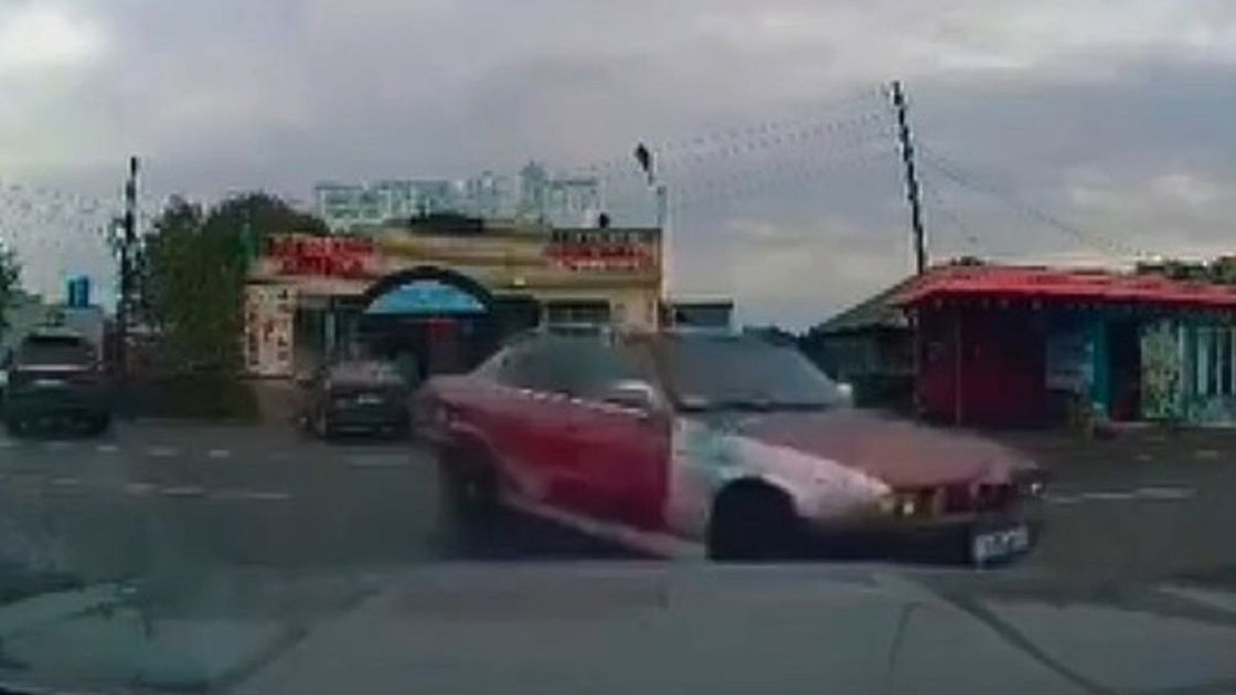 Автомобиль