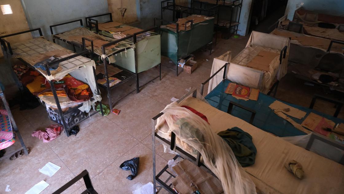 Пустое общежитие в Нигерии