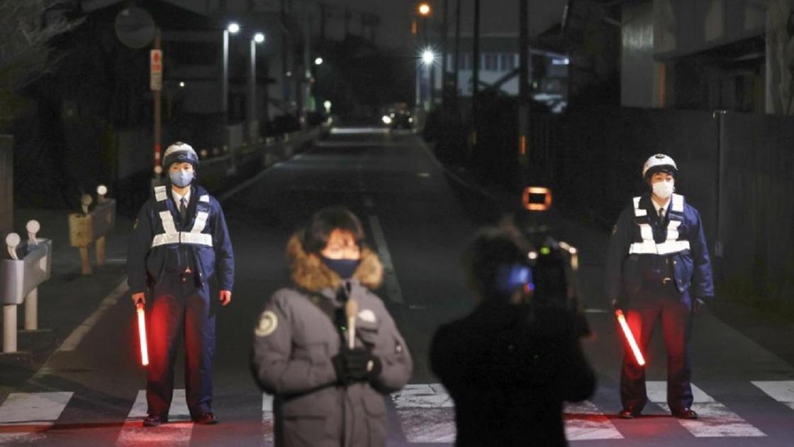 Tokyo man. Японская Префектурная полиция. Токийская полиция крови. Кедотан полиция Японии. Полиция Японии преследует гонщиков.