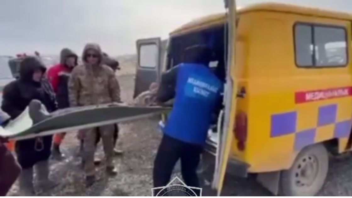 Абай облысында далада жатып қалған малшы