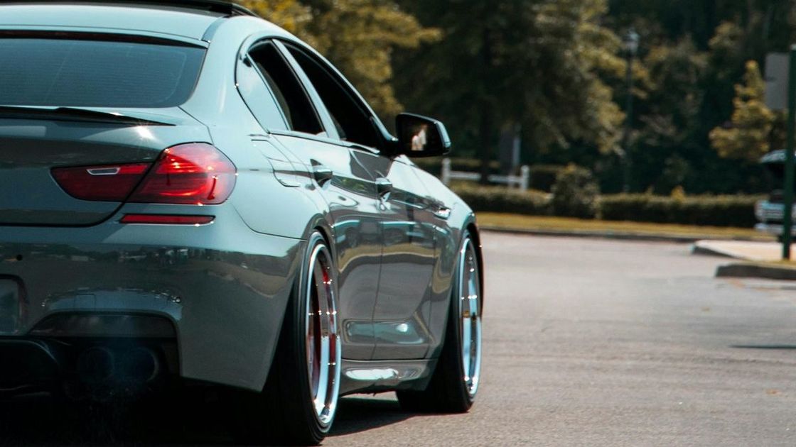 Автомобиль