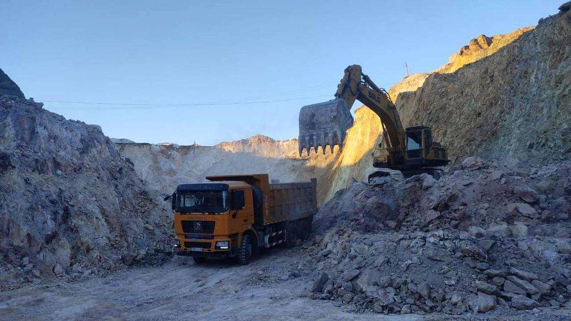 Техника на месте ЧП в Павлодарской области