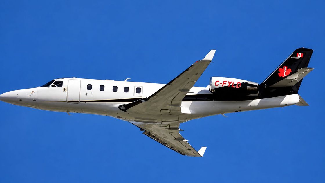 Самолет Gulfstream G-100
