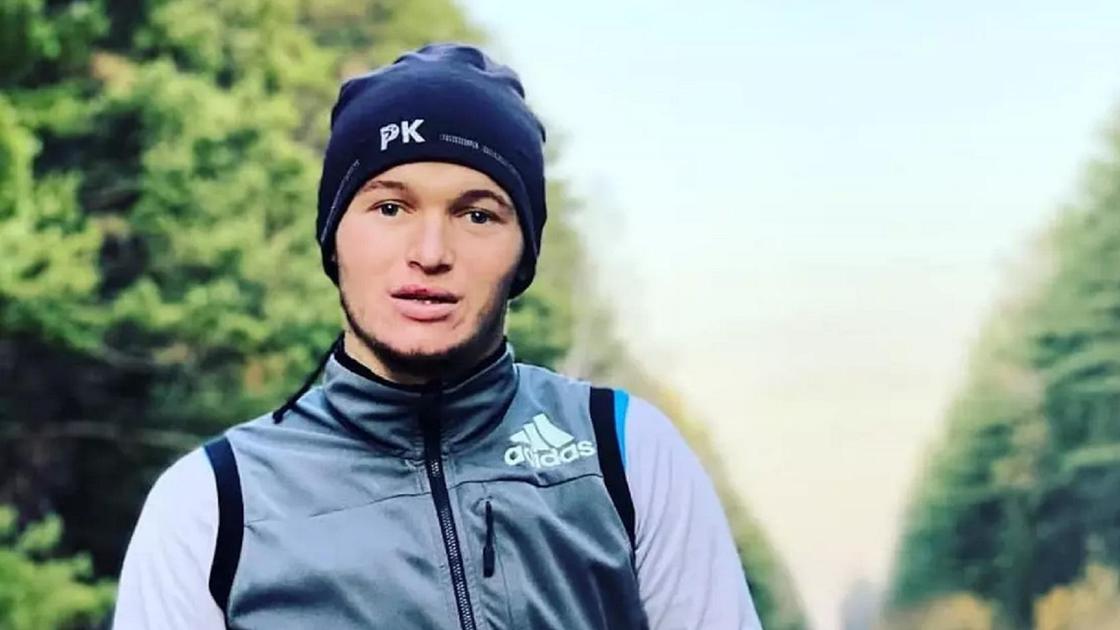 Денис Зинов