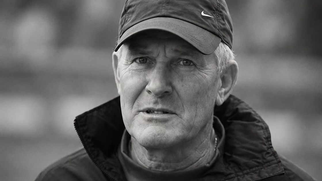 Казахстанский футбольный тренер Александр Убыкин