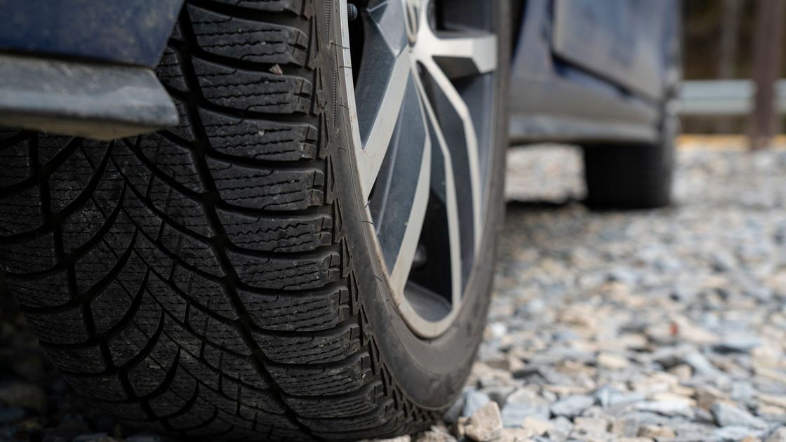 Автомобиль