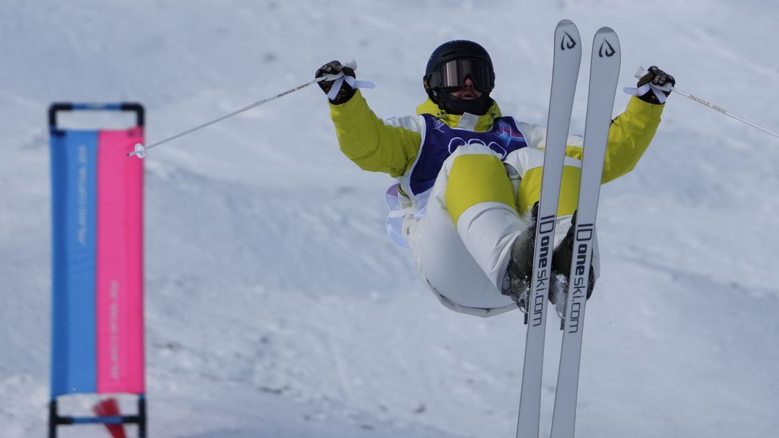 Казахстанский фристайлист Павел Колмаков