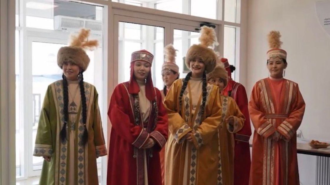 "Жастар театры" ұжымы