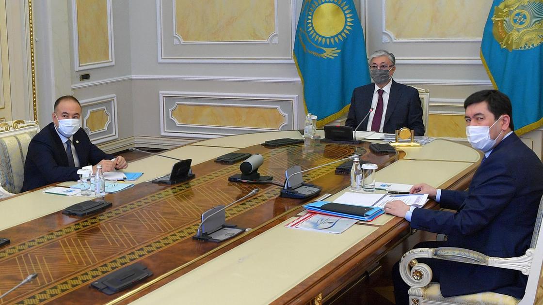 Токаев провел совещание по вопросам дальнейшего развития города Алматы