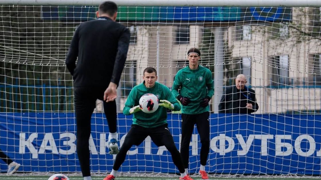 Футбольный клуб "Елимай"