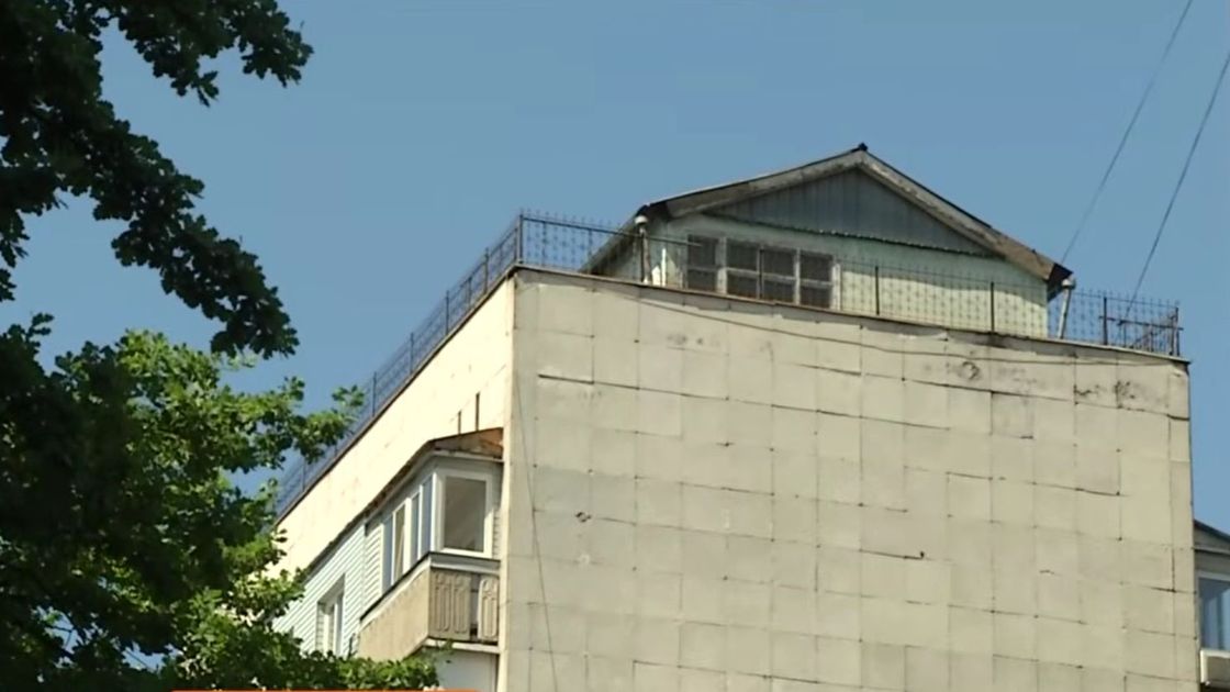 Дом на крыше