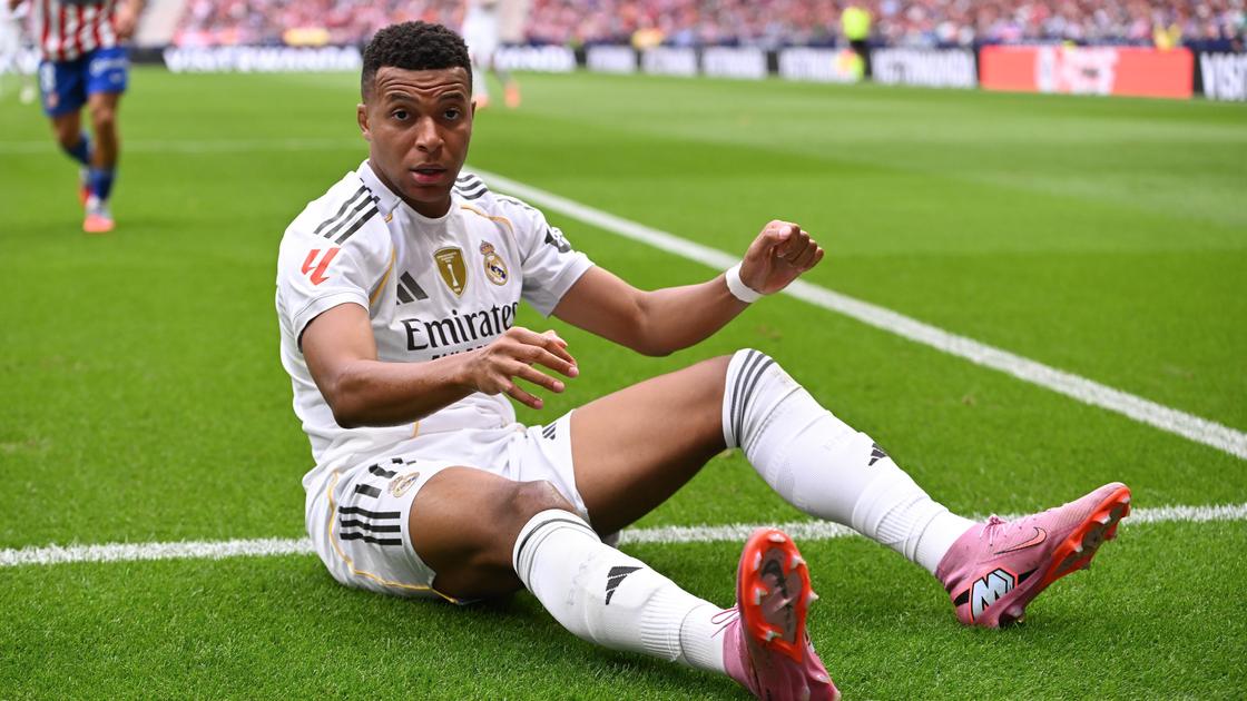 Французский футболист Килиан Мбаппе