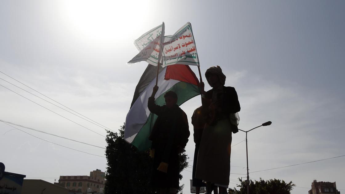 Знамя йеменских хуситов