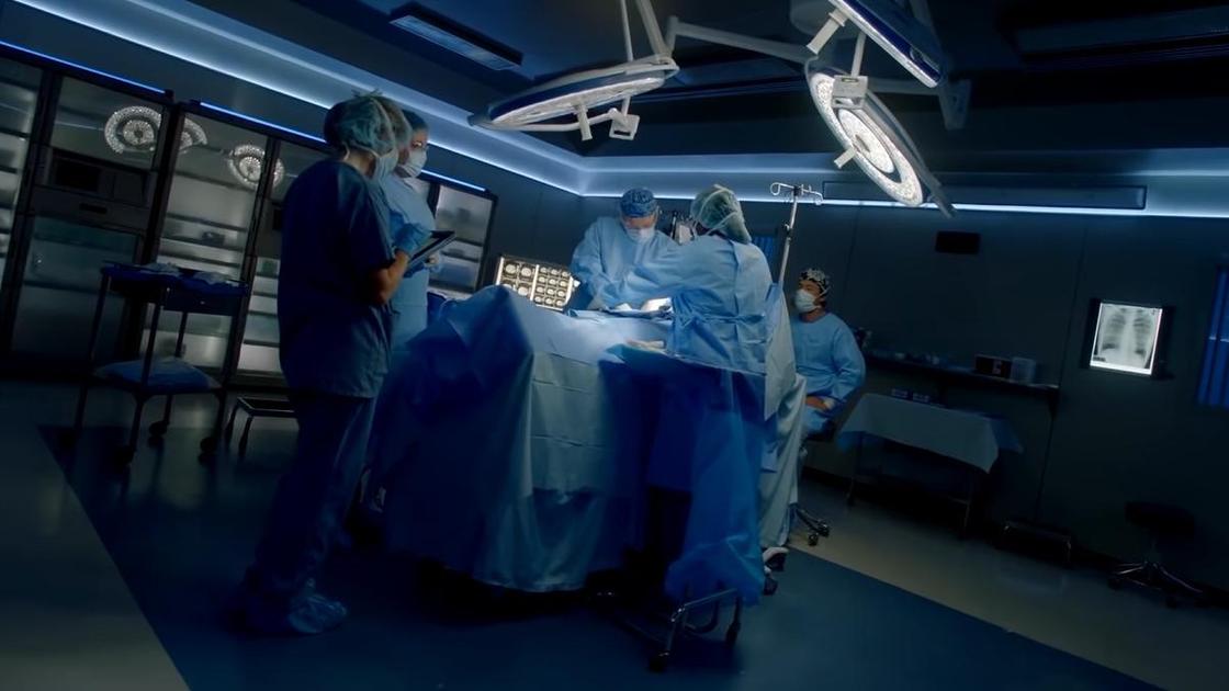 Кадр из трейлера сериала «Ординатор»