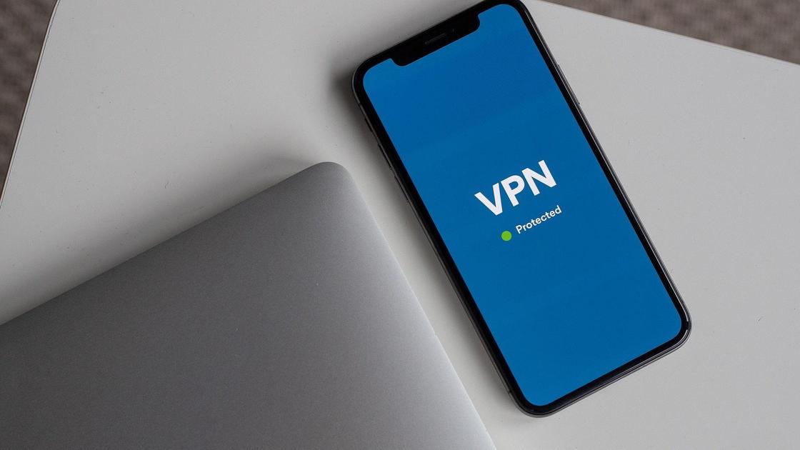 Телефон с приложением VPN Телефон с приложением VPN