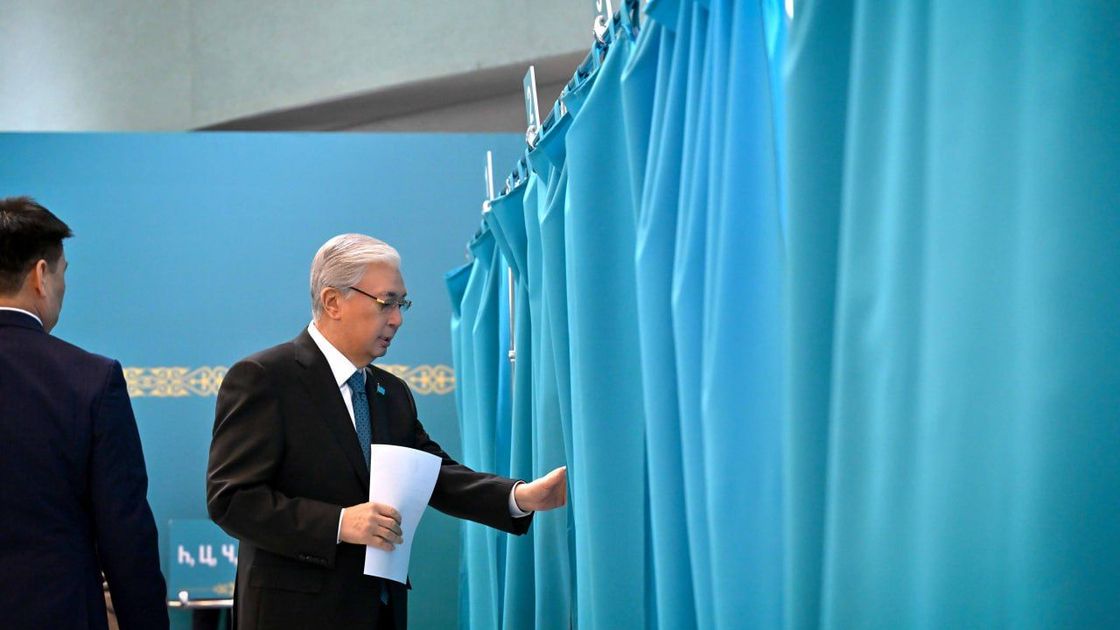 Токаев проголосовал на референдуме