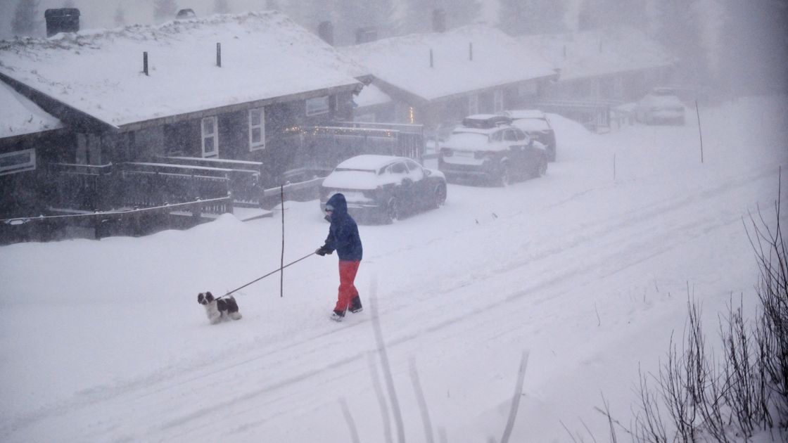 Снежный шторм в Швеции