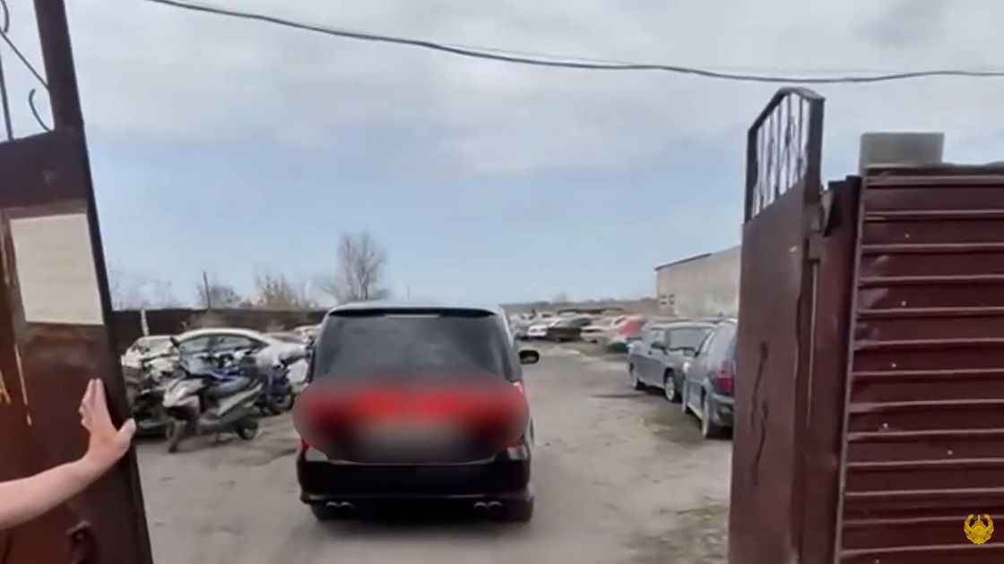 Машина нарушителя