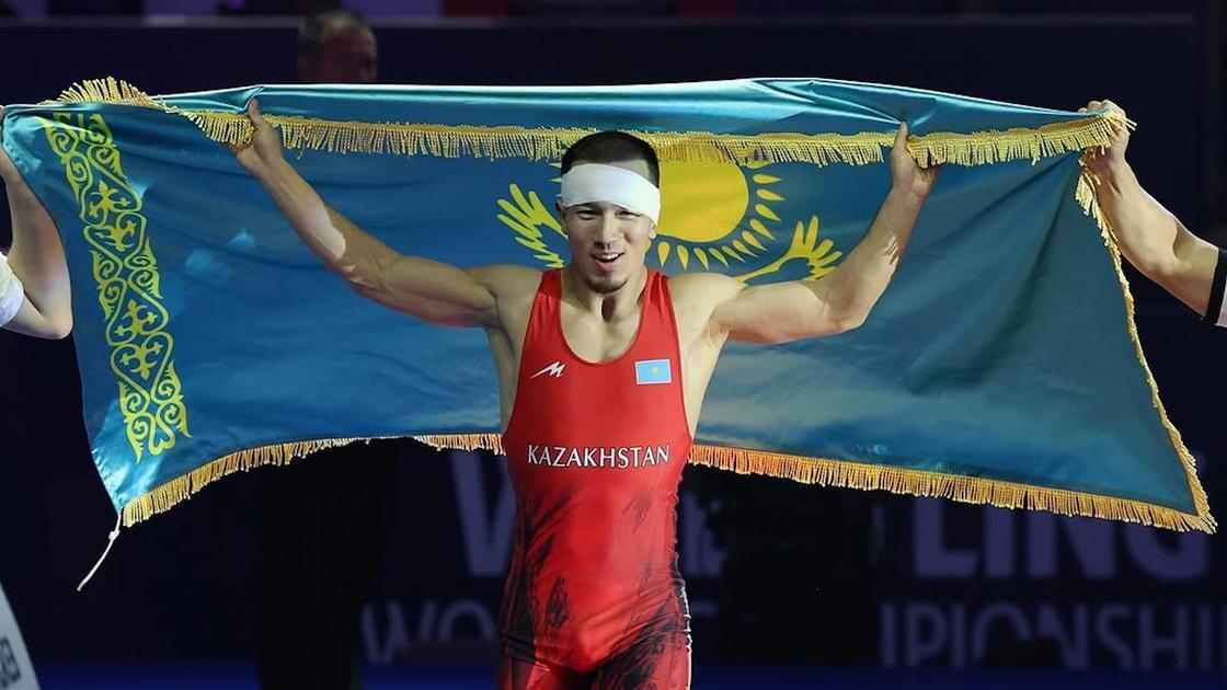 Казахстанский борец Айдос Султангали