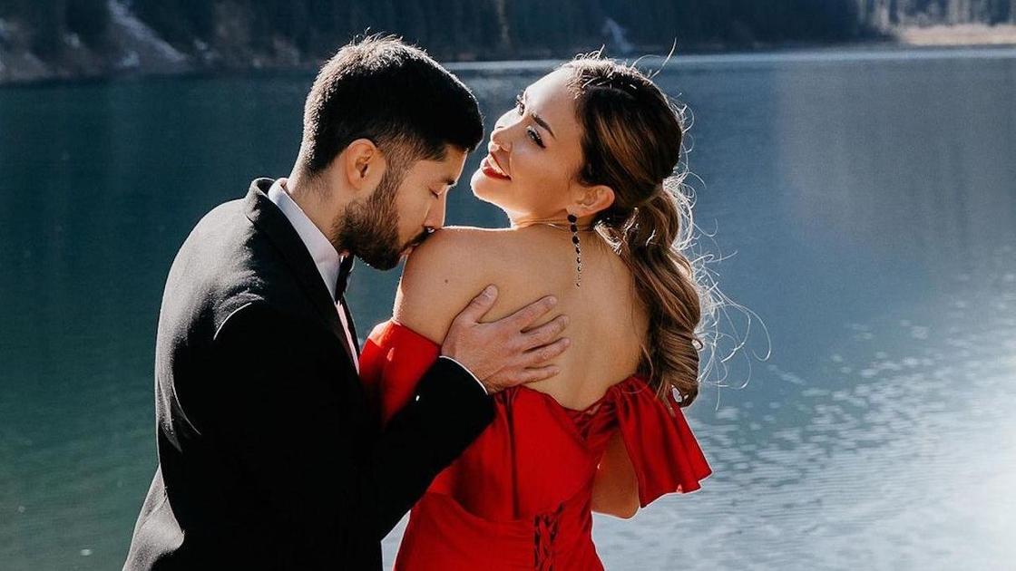 Алия Байтугаева с мужем