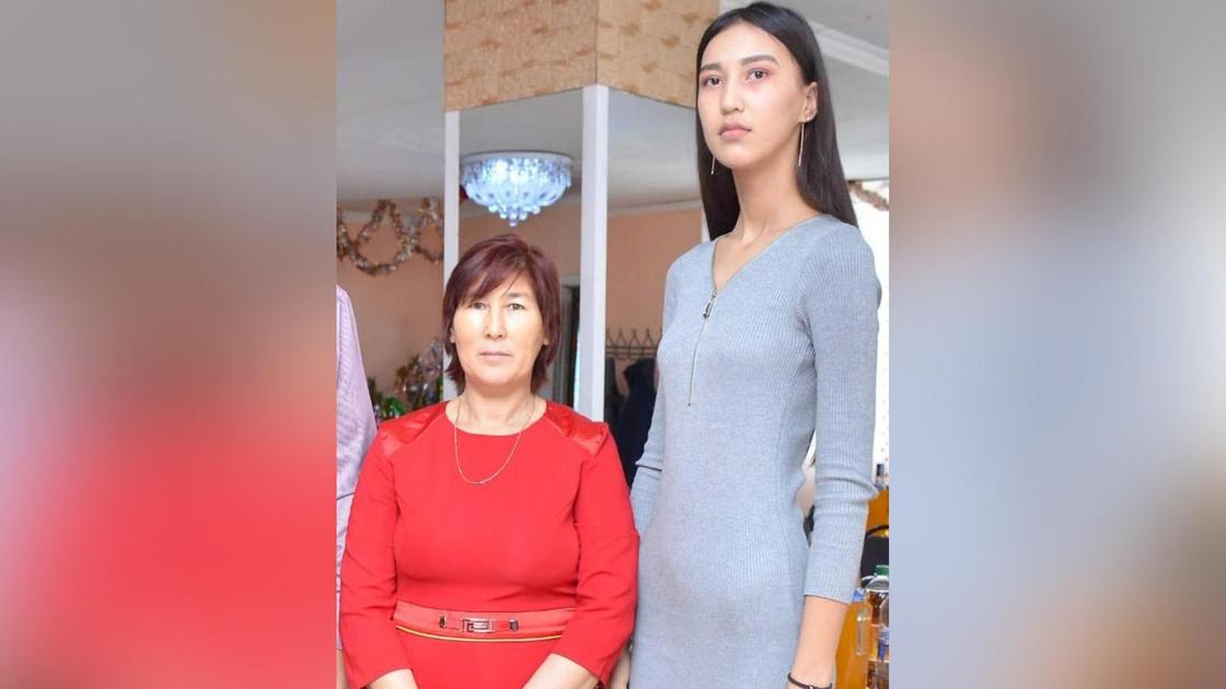 Аружан Ишанбекова с мамой