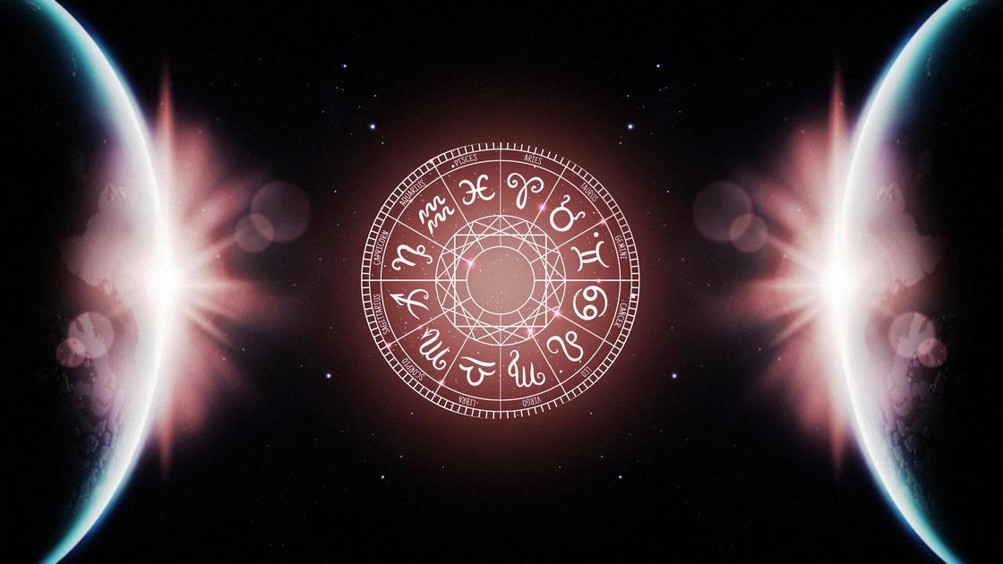 Изображение знаков зодиака на фоне неба и планет