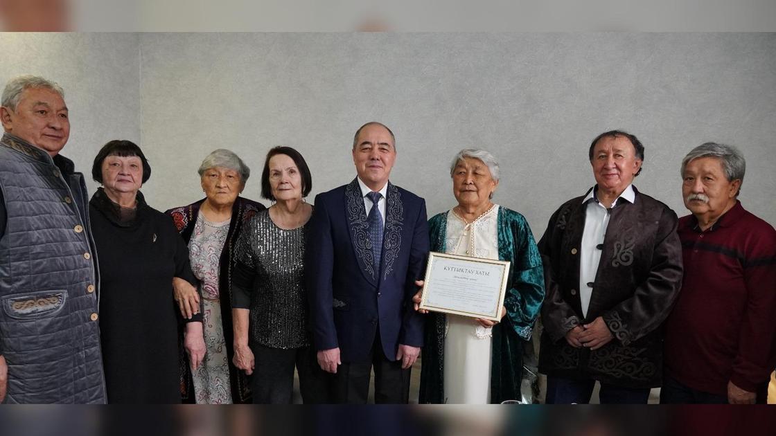 Нариман Турегалиев и семья Ажгалиевых