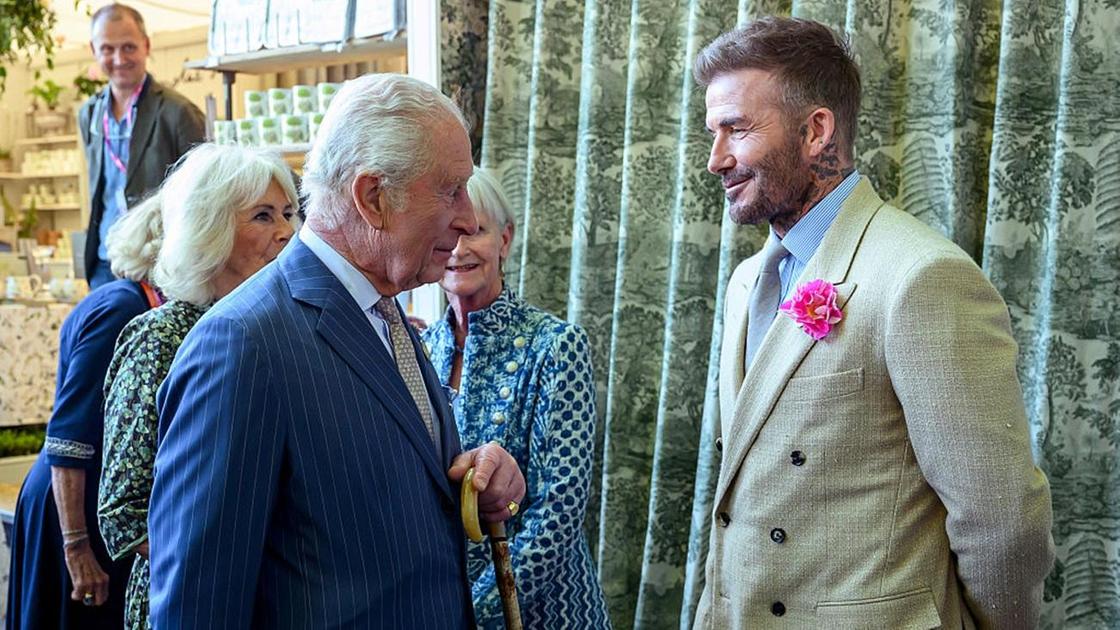 Король Карл III и Дэвид Бэкхем