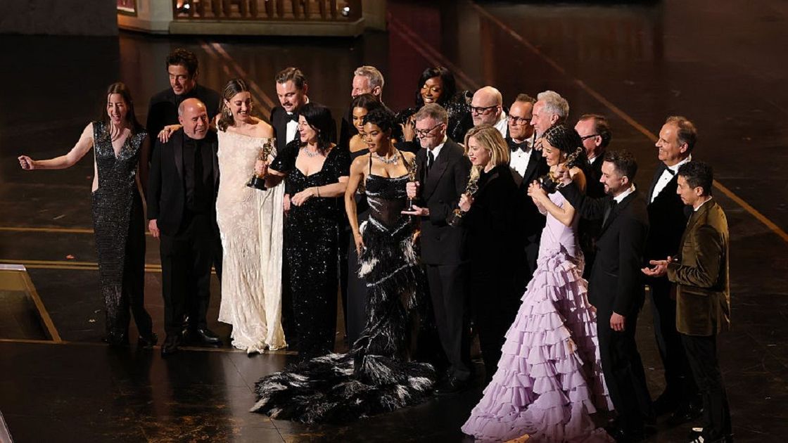 Актеры и съемочная группа фильма "Битва за битвой"