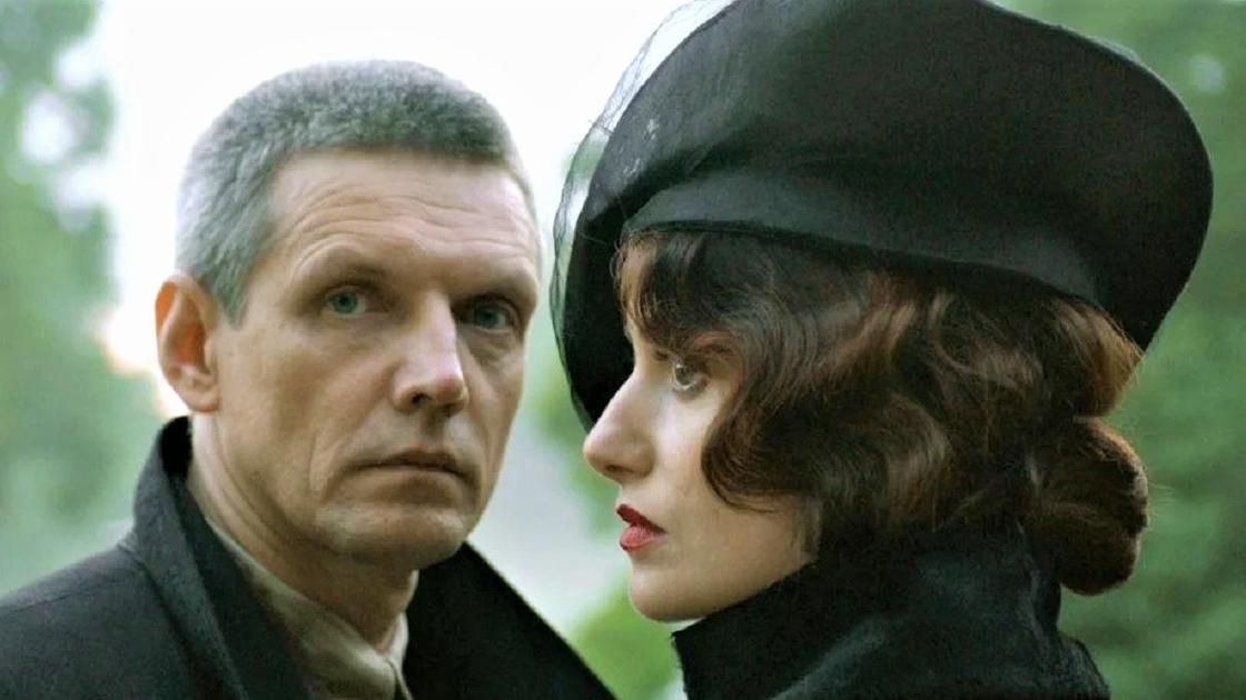 Кадр из сериала «Мастер и Маргарита» Кадр из сериала «Мастер и Маргарита»