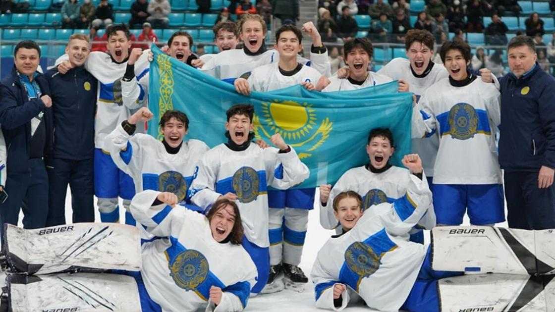 Юношеская сборная Казахстана по хоккею