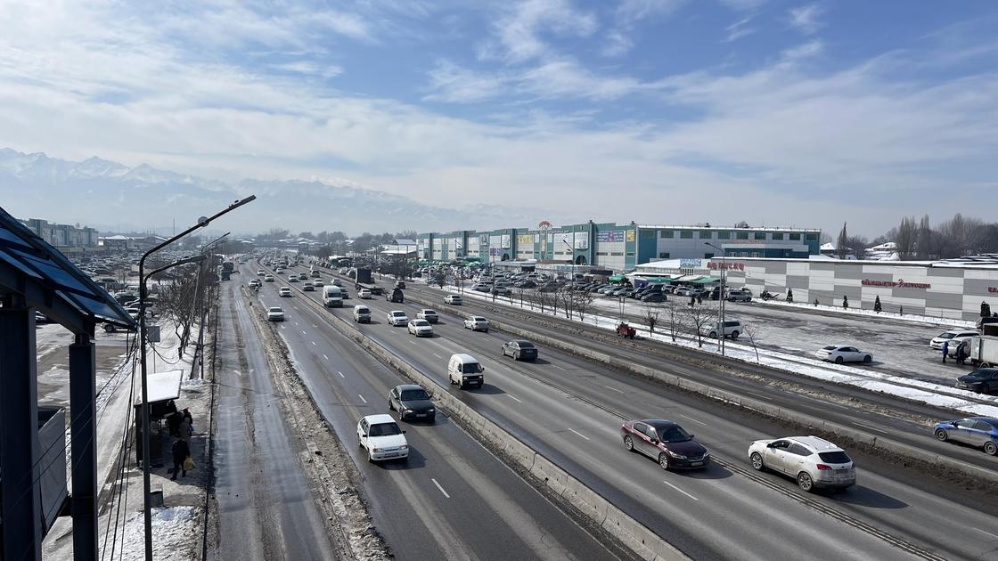 Дорога между Жетысуским и Алатауский районом Алматы