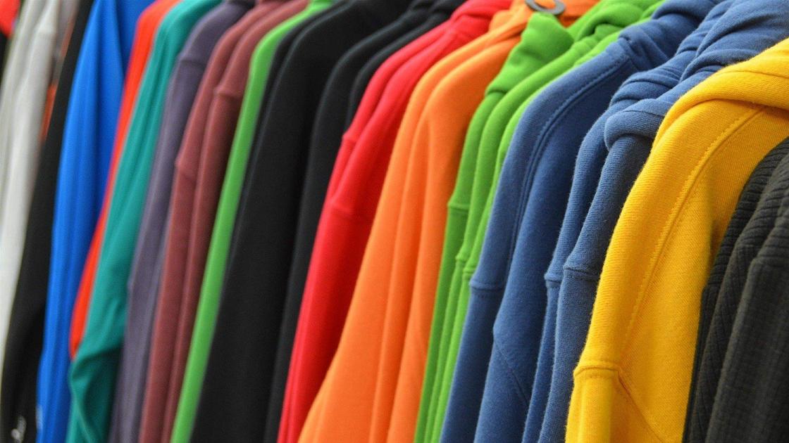Одежда разного цвета