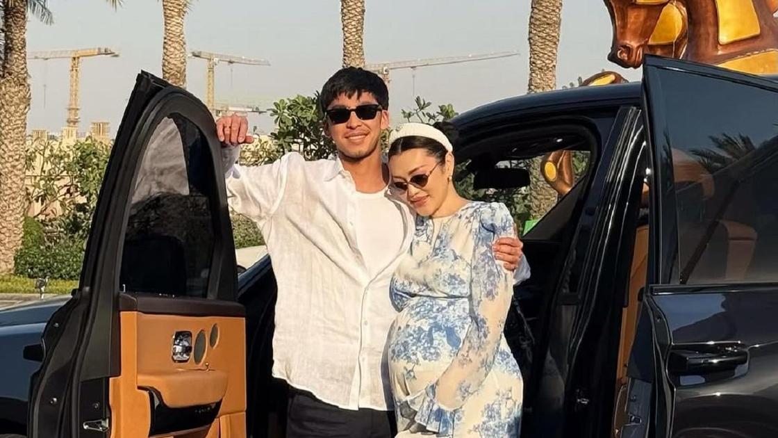 RaiM и Ерке Есмахан