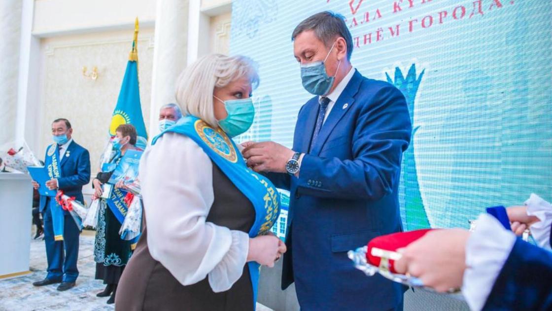 71 семья получила ключи от коттеджей в Талдыкоргане