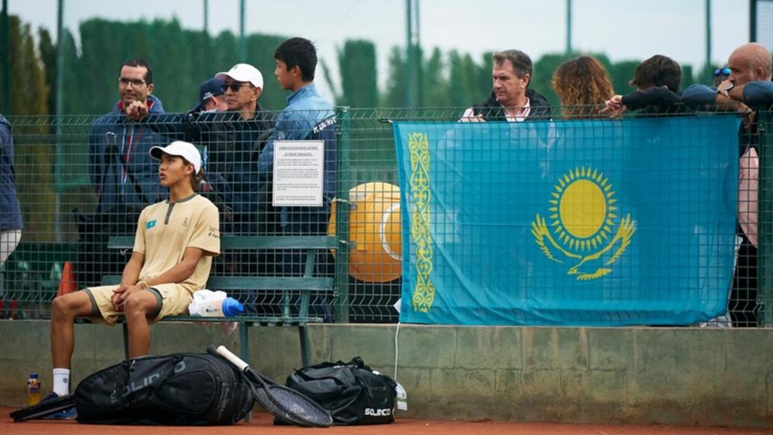 Казахстанский теннисист Амир Омарханов