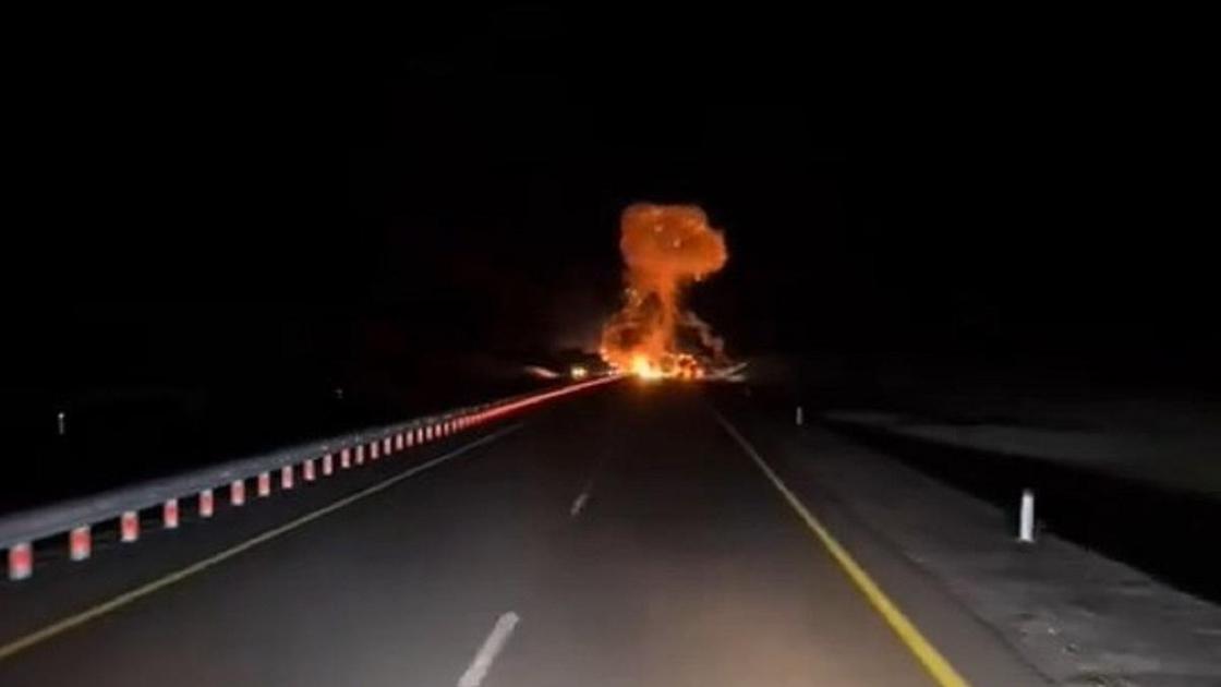 Взрыв на трассе в Карагандинской области