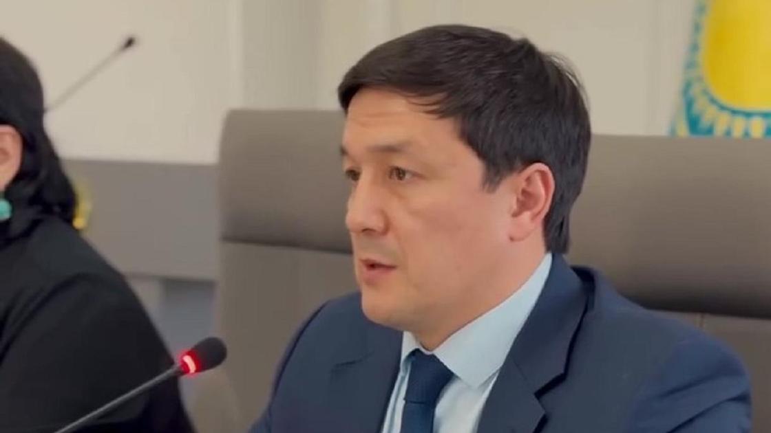 Азамат Бекет