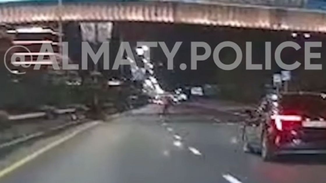 ДТП с электросамокатом в Алматы